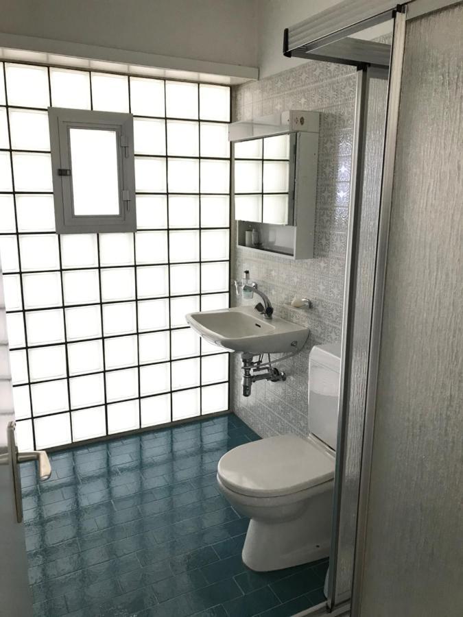 Lichtdurchflutete Ferienwohnung Mit Panorama-Sicht Und Schwimmbad/Sauna Muralto Buitenkant foto